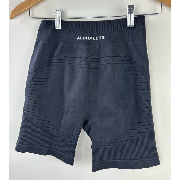 Alphalete Seamless Short Black No Size or Care Tag Shorts Stretch Small/Medium?? - Picture 2 of 6